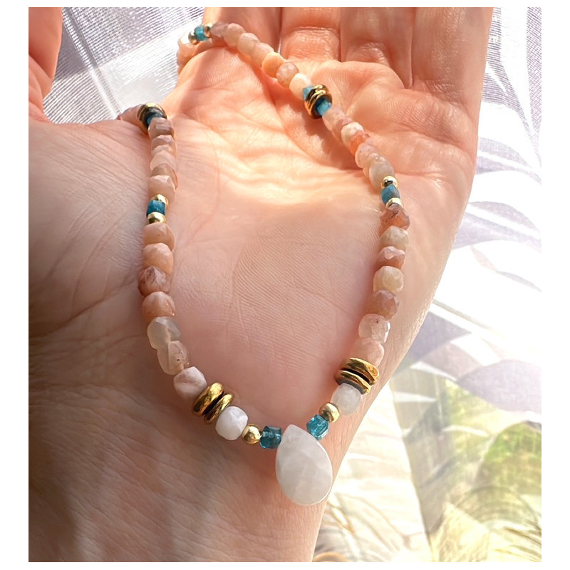 Collier Cléopâtre – Pierre de Soleil & Apatite | Cannes