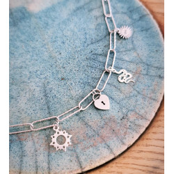 Collier Spirit – Symboles & Lumière | Création Cannes