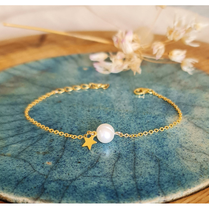 Bracelet Perle d’Eau Douce & Étoile Plaqué Or – Création Cannes